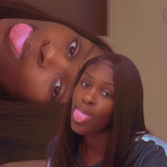 Meet your Posher, Keyra - Picture 1 of 1